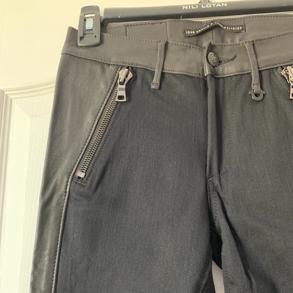 Joan Small X True Religion Jeans - Picture 3 of 12